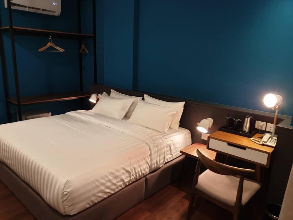 O&G Hotel Parit Buntar Zewnętrze zdjęcie