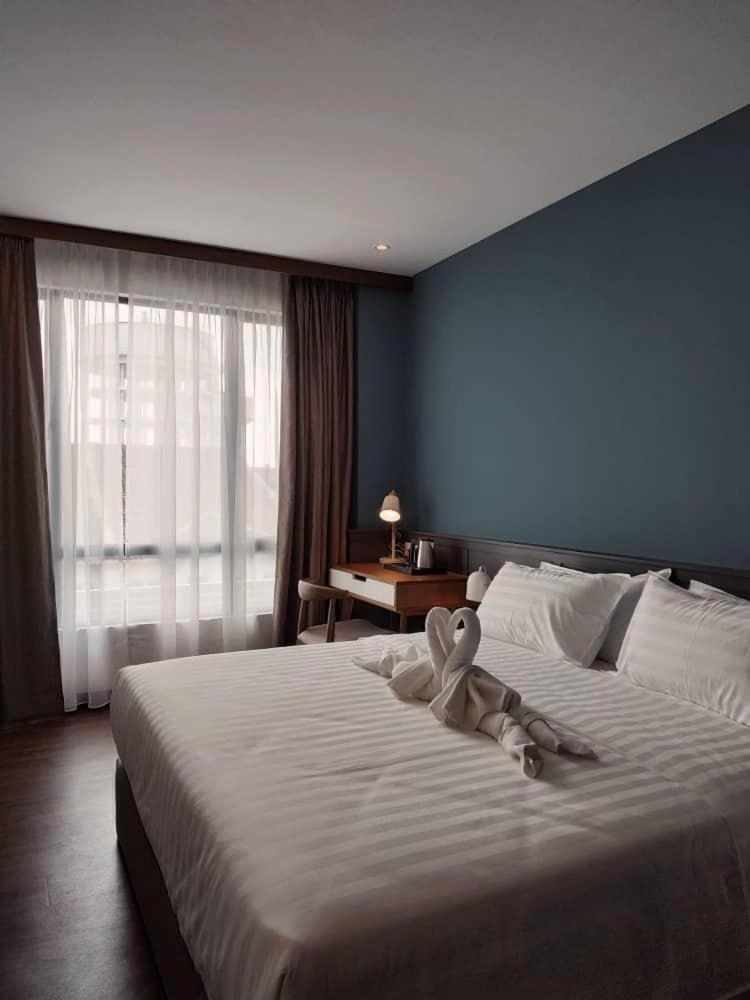 O&G Hotel Parit Buntar Zewnętrze zdjęcie
